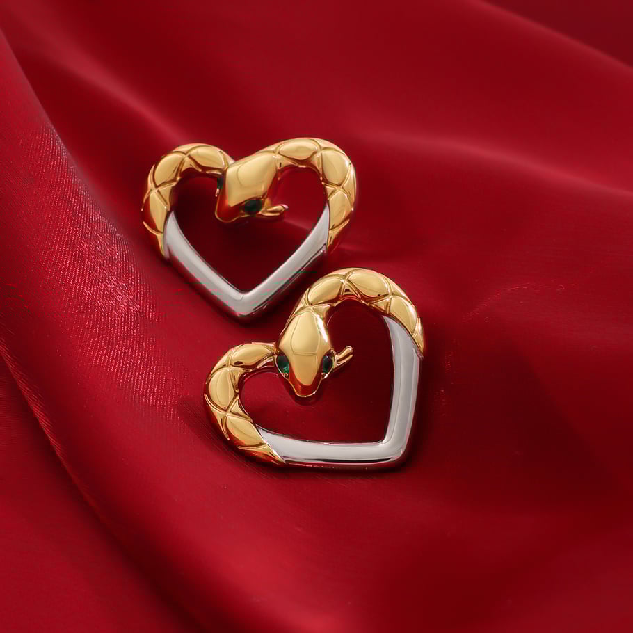 1 Pair Luxury Style Heart Shape Stainless Steel Gold Color Women's Stud Earrings Picture2