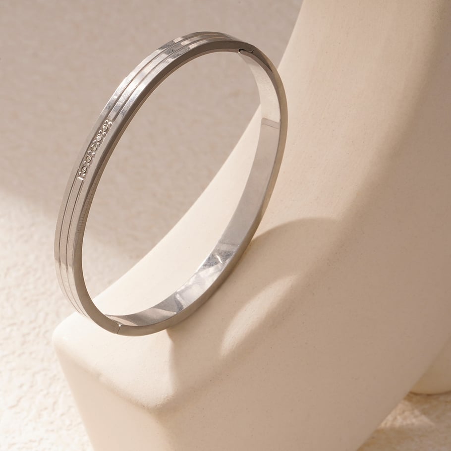 1 Piece Minimalist Series Classic Solid Color Stainless Steel Gold Color Women's Bangles Picture2