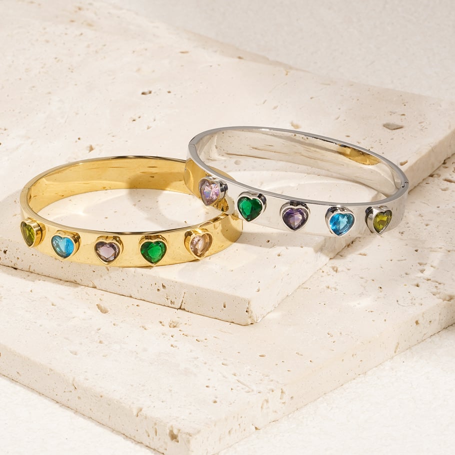 1 Piece Glamorous Series Colorful Heart Shape Stainless Steel Gold Color Women's Bangles Picture2
