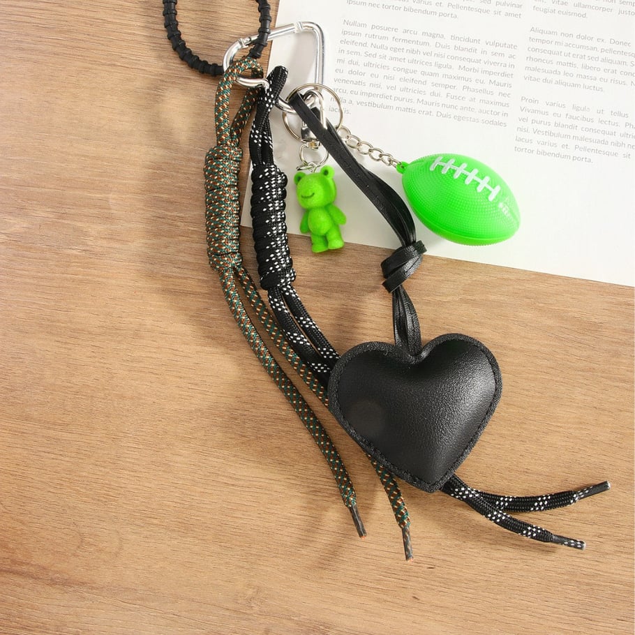 1 Piece Premium Feeling Solid Color Black PU Love Heart Women's Bag Pendant Picture2