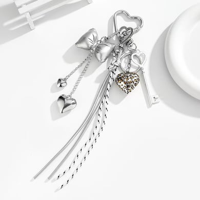 Leopard Heart Bag Charms h5 