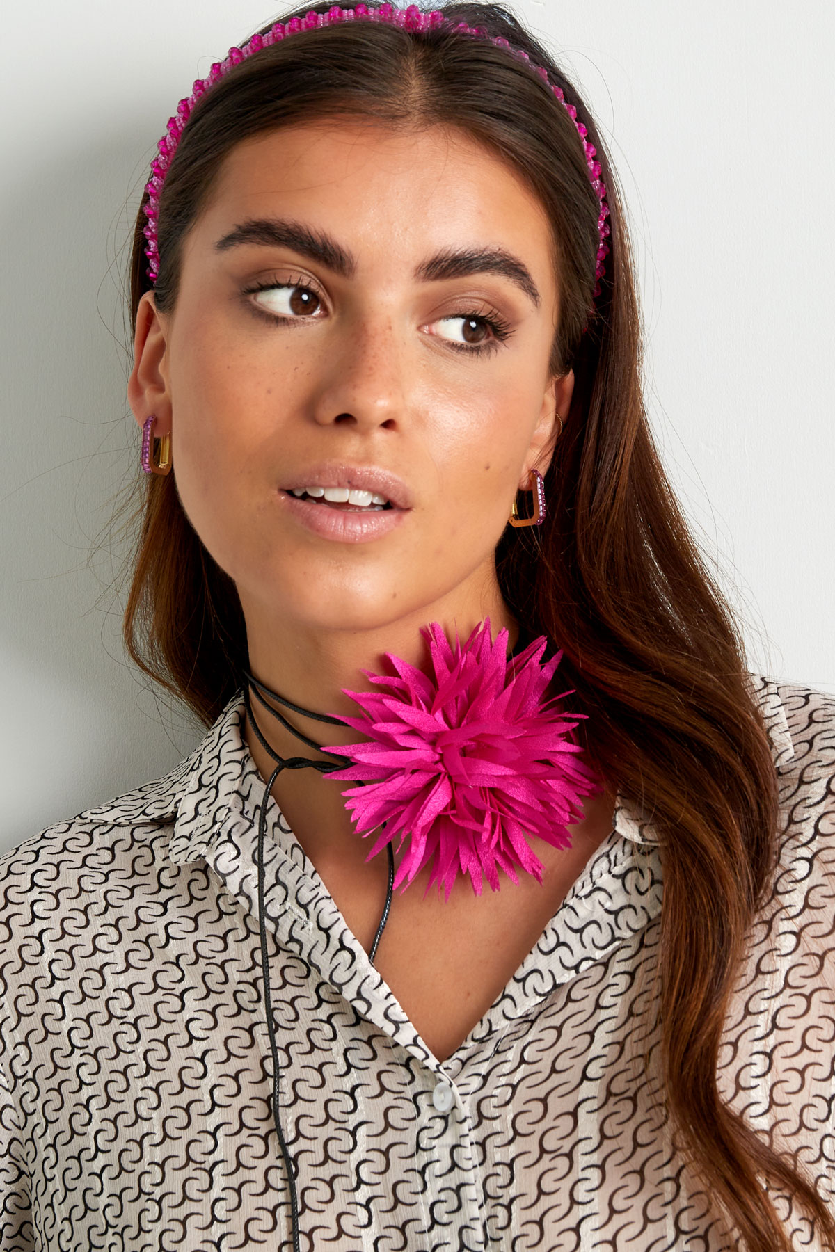 Necklace statement flower - aqua