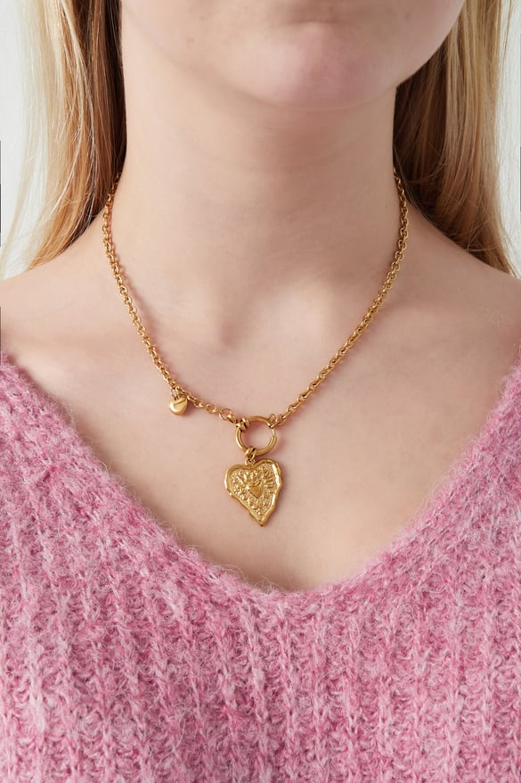 wavy heart necklace