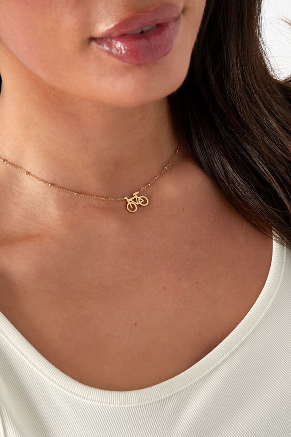 cycle chic necklace 2
