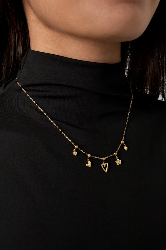 collana con ciondolo fiori e cuori - colore oro