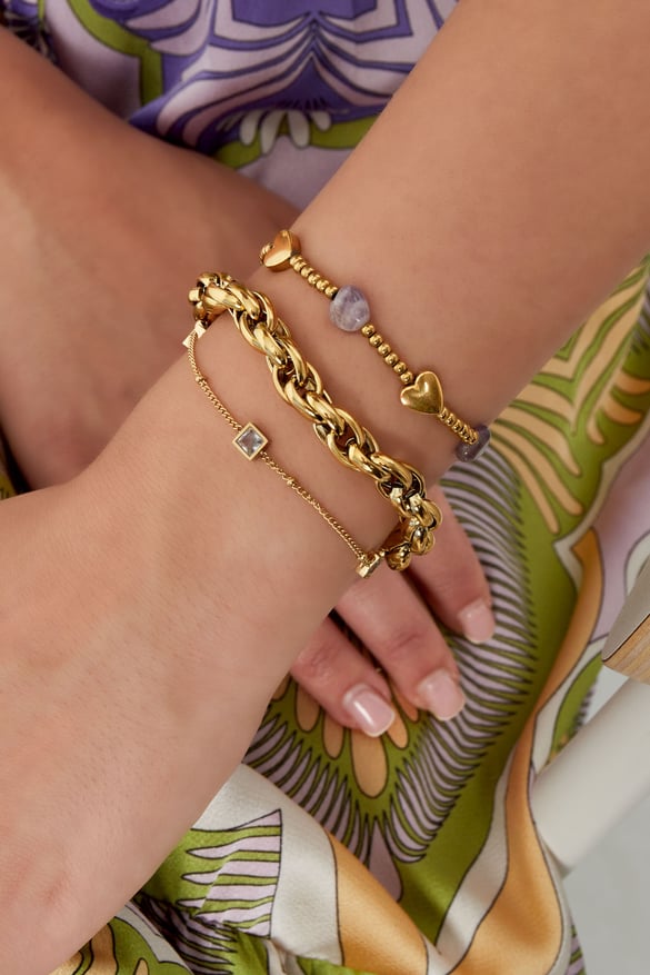 Dezentes Armband mit Stein 