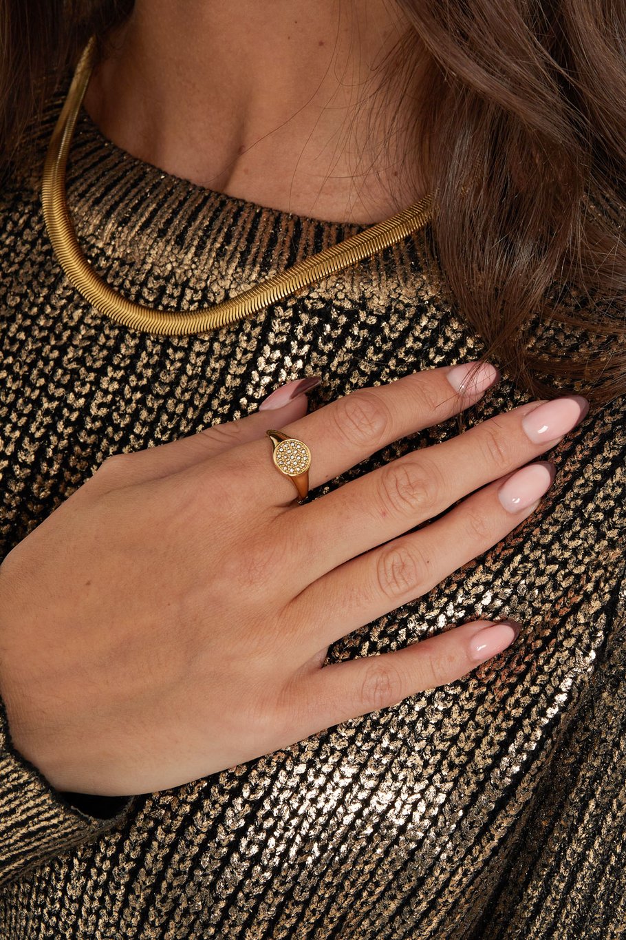 ring rund mit steinen Bild2