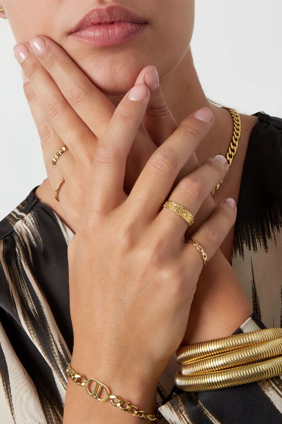 Ring mit Gliedern – Goldfarbe - Goldfarbefarbe Bild3