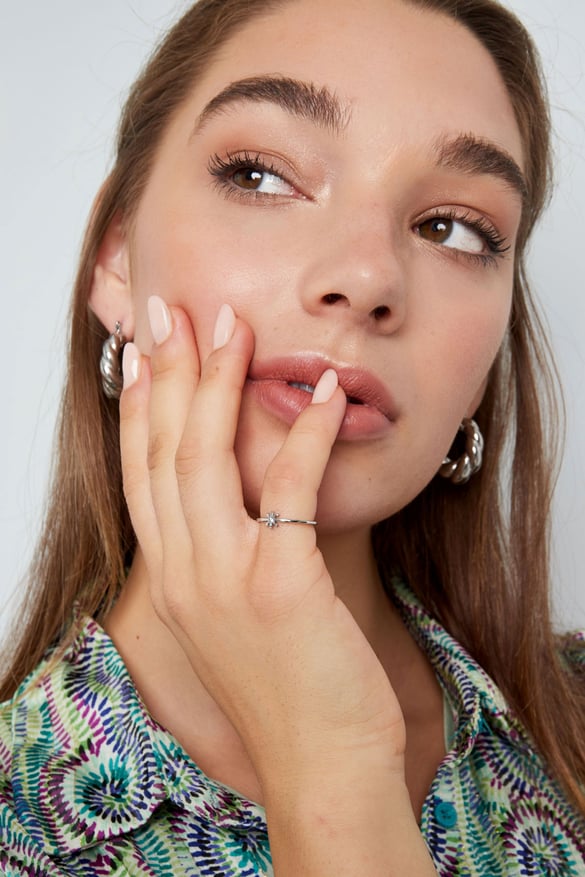 Anello fiore sottile - Colore argento 2