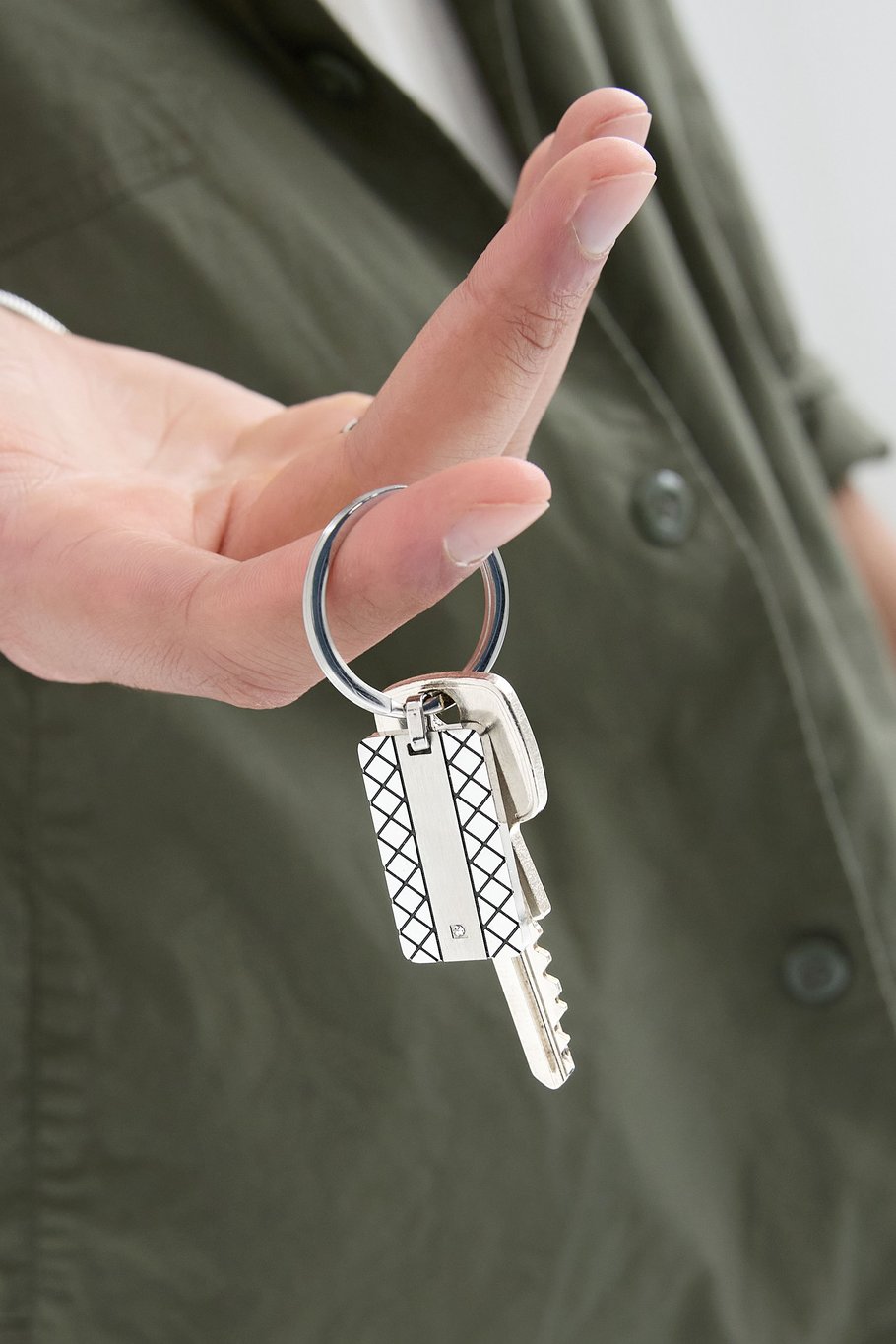 Sleutelhanger met patroon bedel - Zilver kleur Afbeelding2