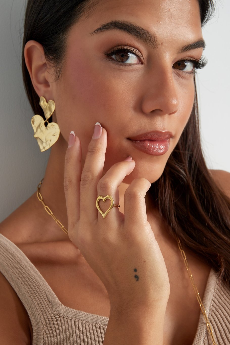 Structured heart ring - Gold Color 16  Picture3