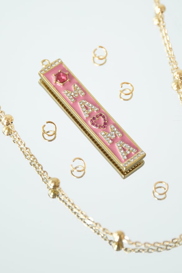 mom charm - pink 