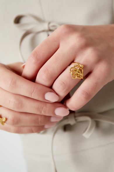 Ring mit floralem Touch – Farbe Gold h5 Bild2