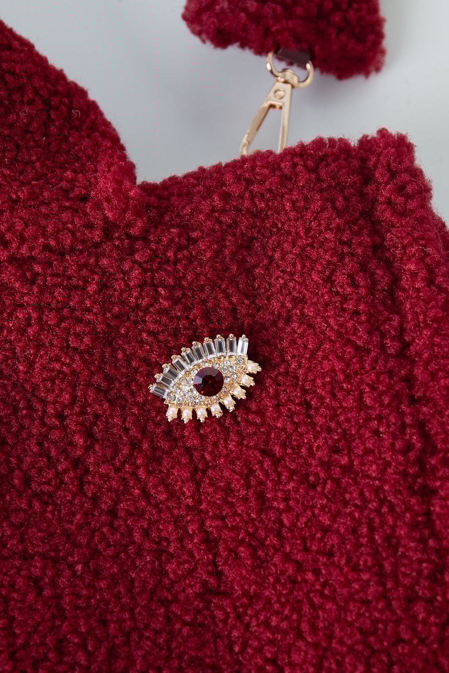 wondering eye brooch Picture2