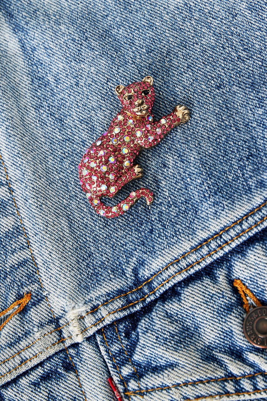 Leopardenbrosche - Fuchsie Bild2