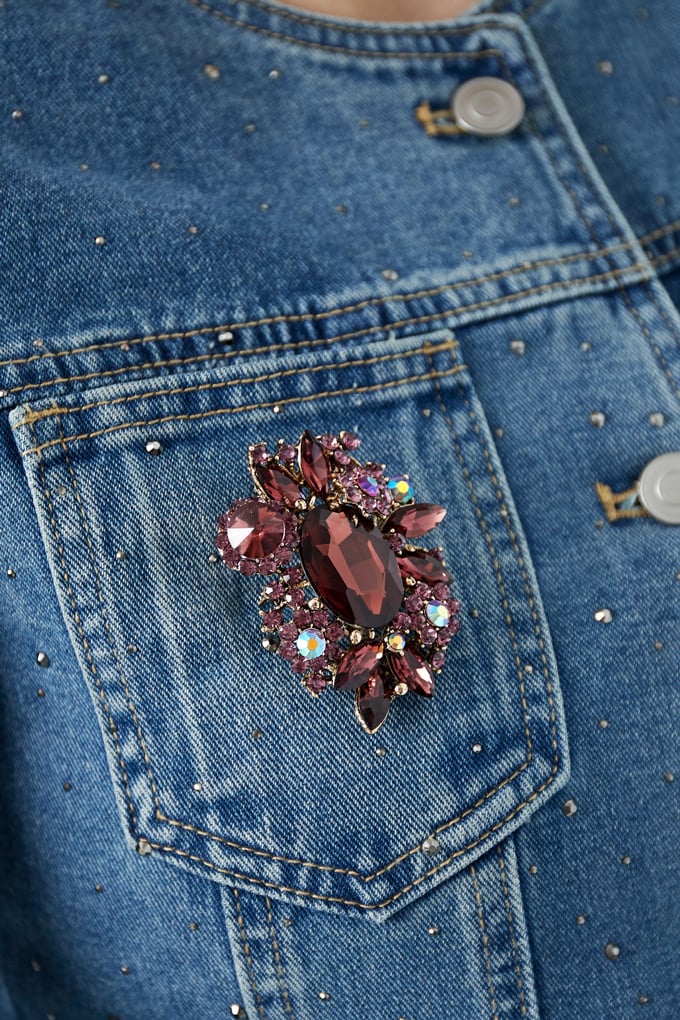 Classy Brooch - Purple h5Picture2