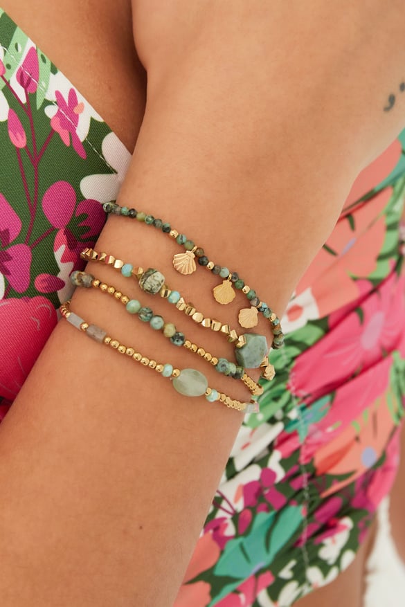 Perlenarmband mit Muschelanhängern – grüner und silberfarbener Edelstahl 2