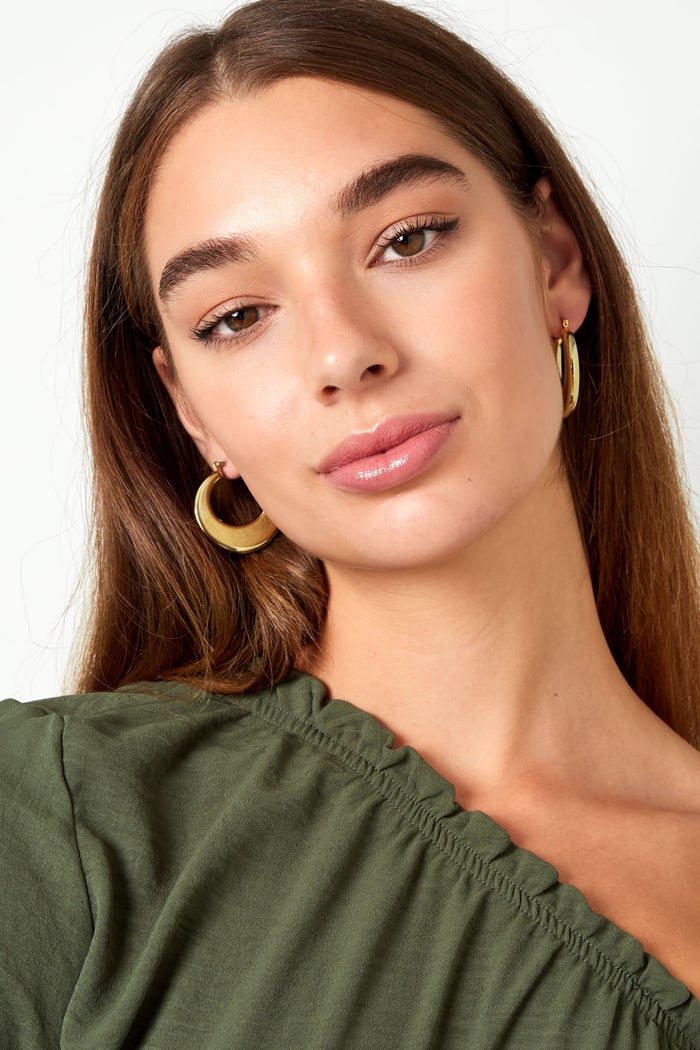 Earrings round classy must-have - Gold color Picture2