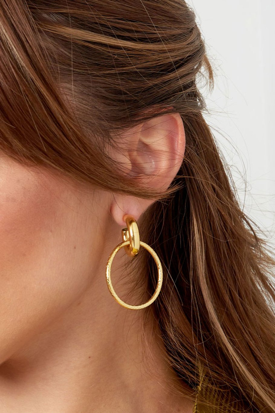 earrings link with circle Picture3