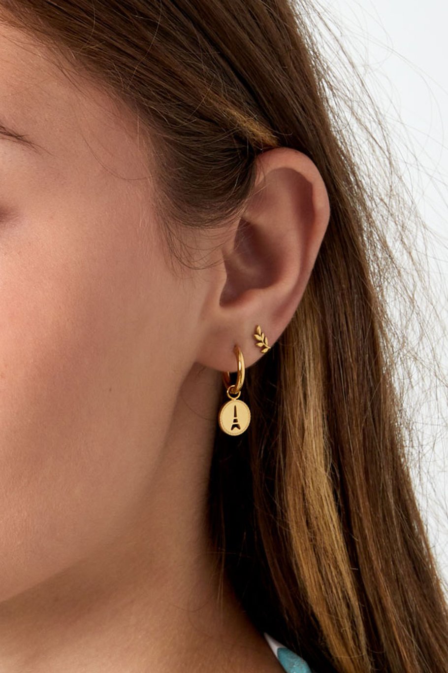 Eiffel Tower coin earrings - Silver Color color Picture3