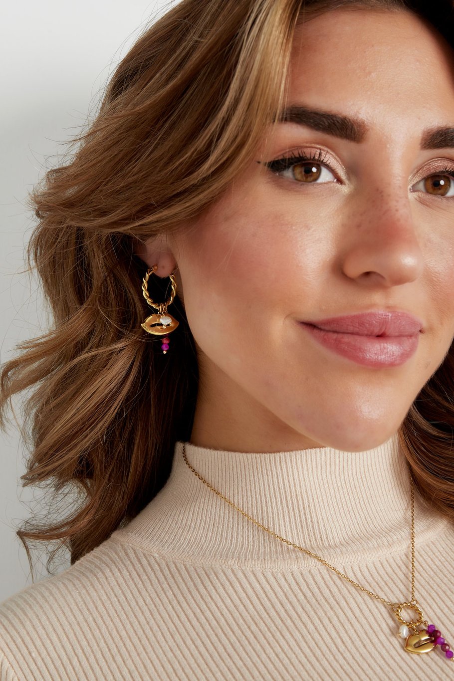 Earrings lip detail natural stone - purple Picture4