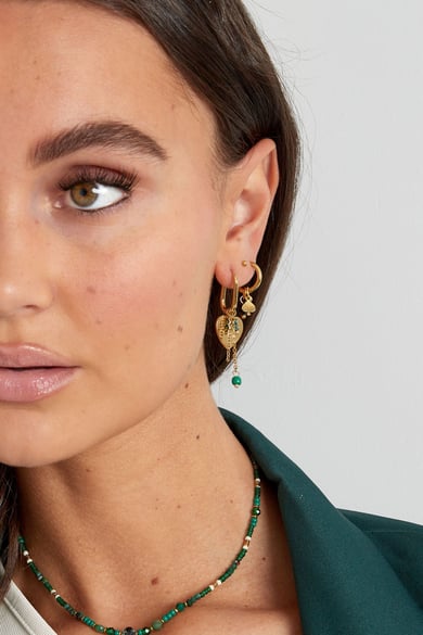 Herzohrringe mit Kette und Perlen – Goldfarbe/Lila h5 Bild4
