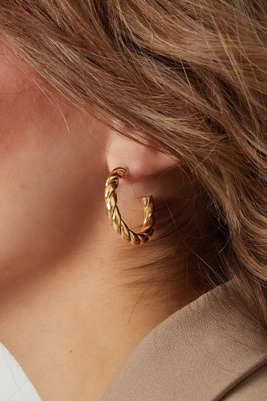 pendientes retorcidos básicos pequeños Imagen3