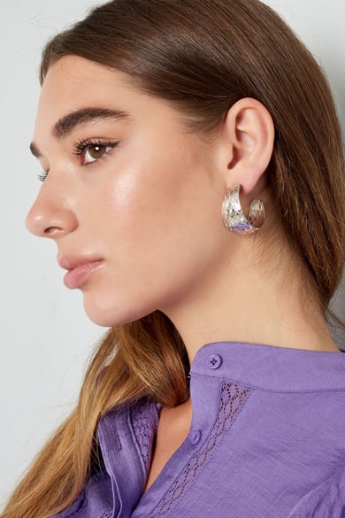pendientes estampado zigzag h5 Imagen2