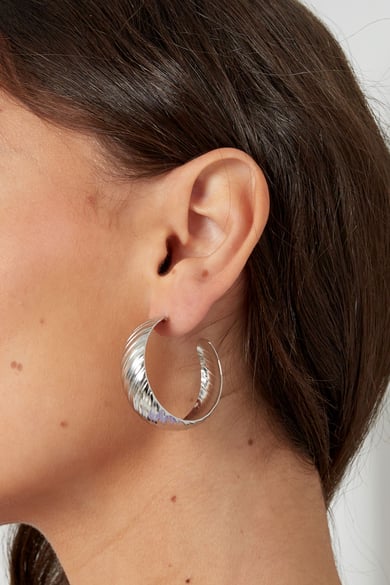 boucles d'oreilles détail rayures h5 Image3