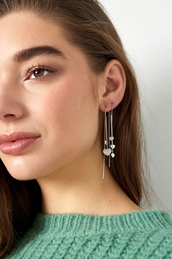 hanging earrings 3 x hearts 2