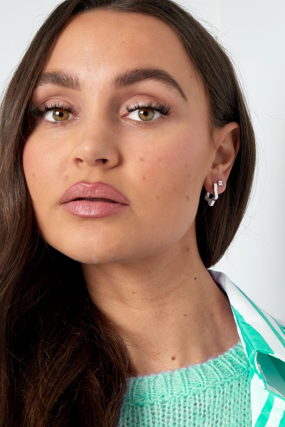 basic star earrings medium Picture2