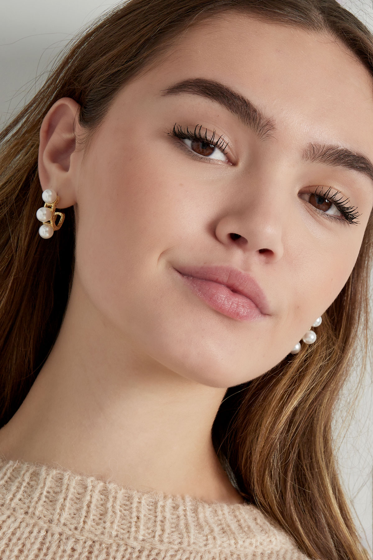 earrings triple statement pearl
