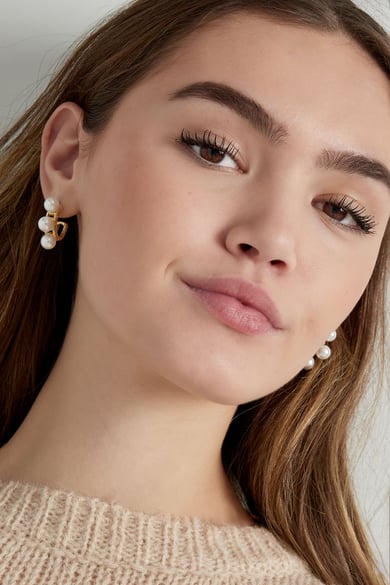 earrings triple statement pearl h5 Picture2
