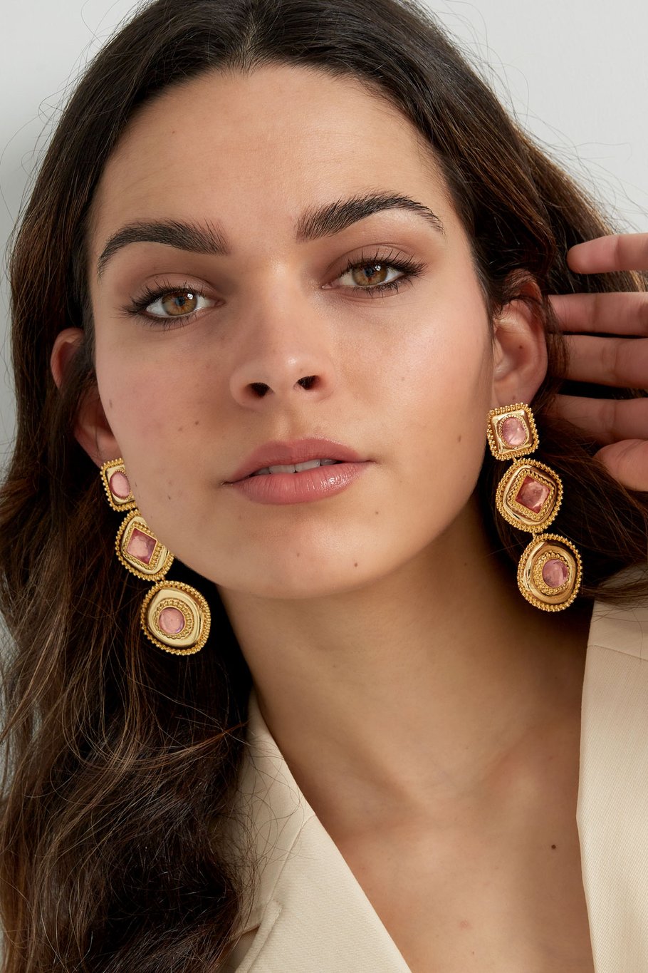 Geometric earrings with stones - pink Picture2