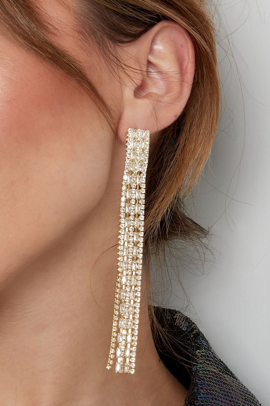Ohrringe glitzerndes Fame-Goldfarbe – Zirkon-Kupfer Bild6