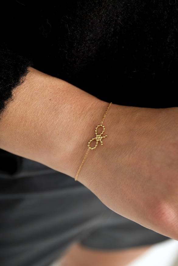 bracelet bows sunday