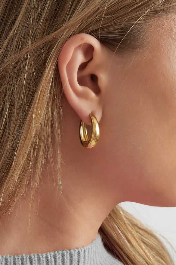 classy hoop earrings 2