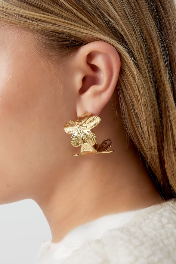 earrings flower fierce 2