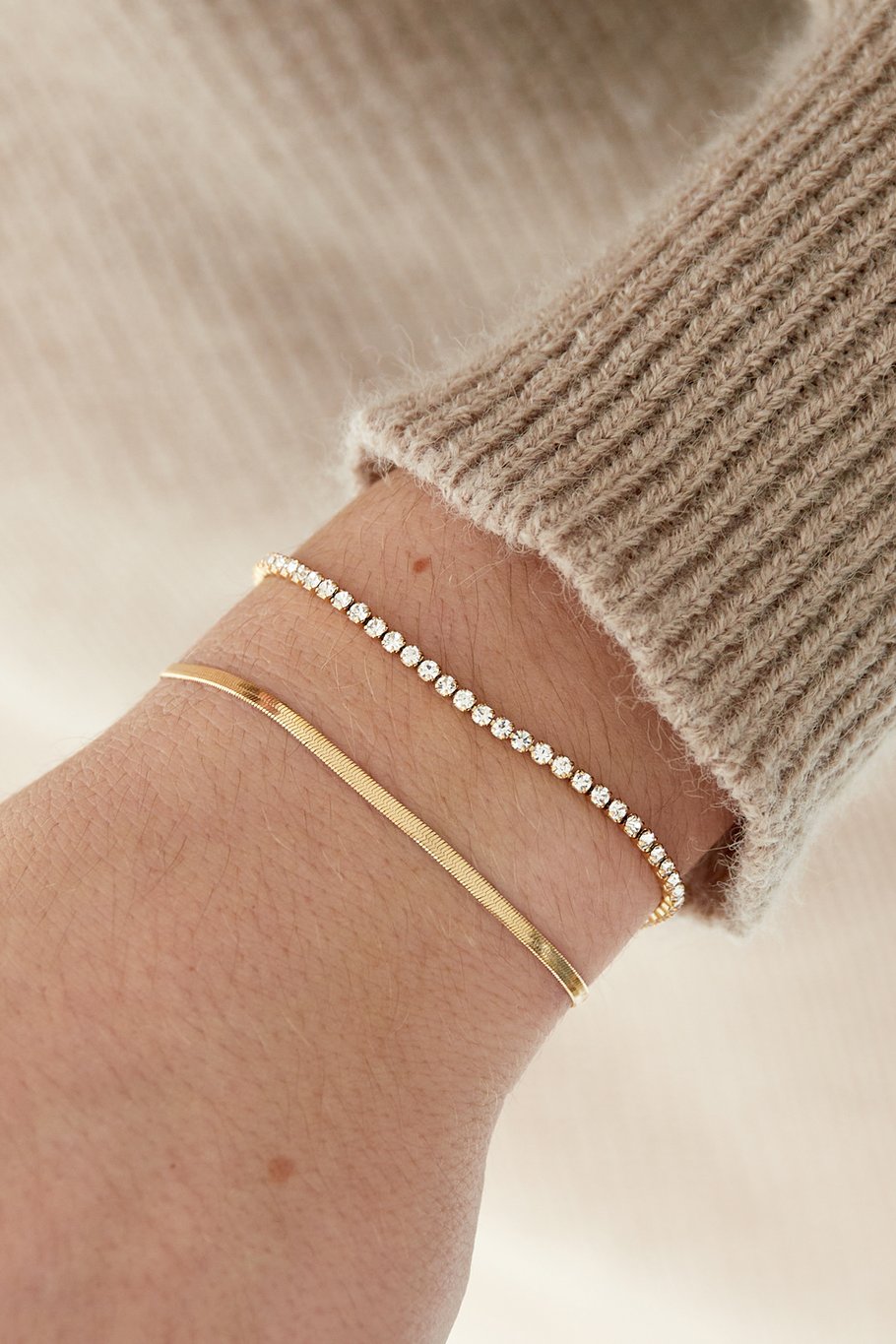 double bracelet with diamonds Picture2