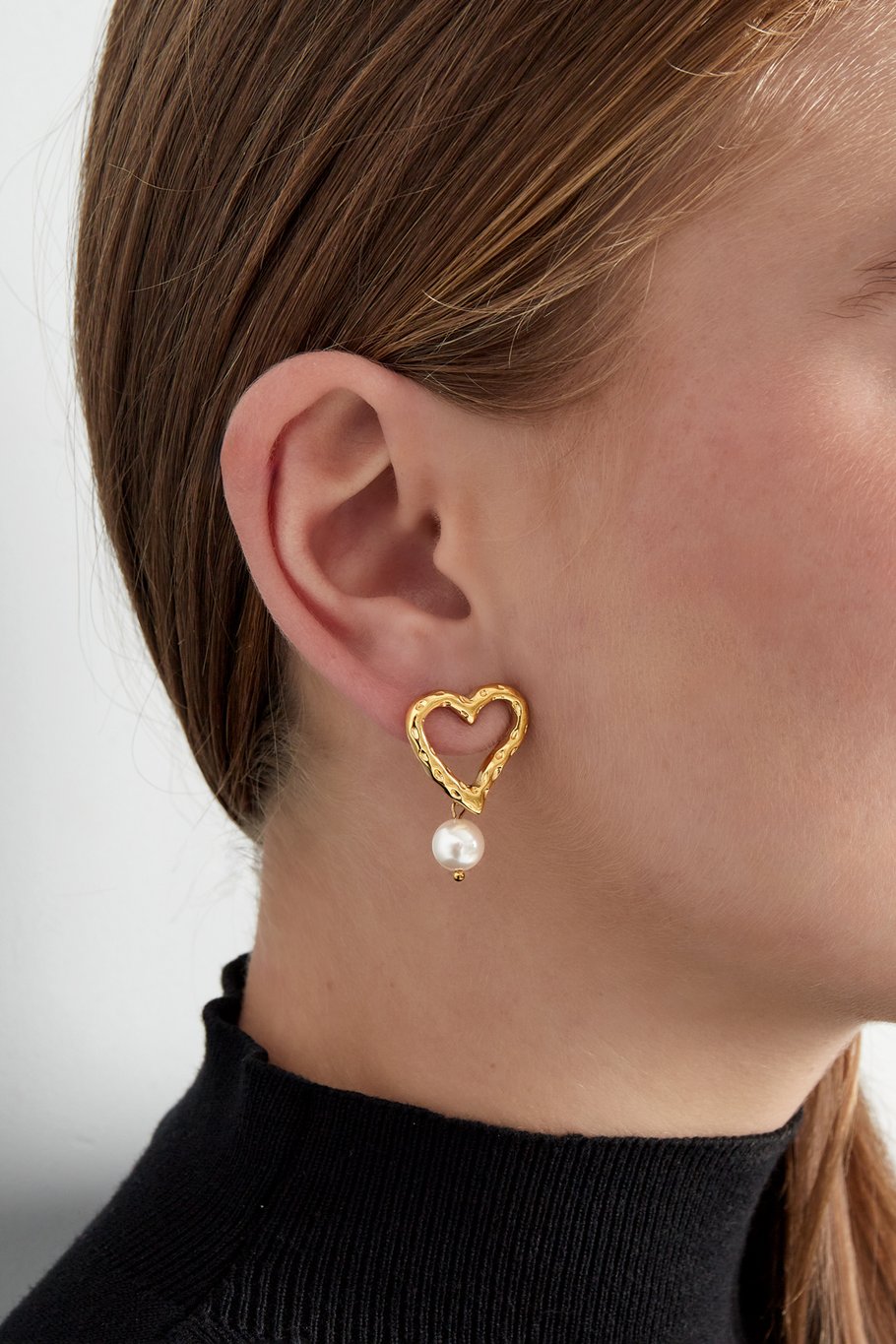 sweetheart pearls earrings h5Picture2