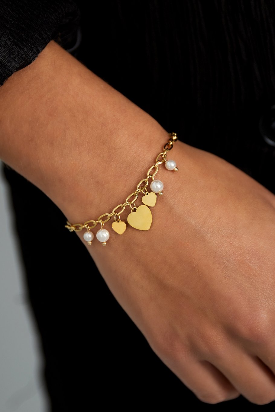 Armband mit Herzen und Perlen  Bild2