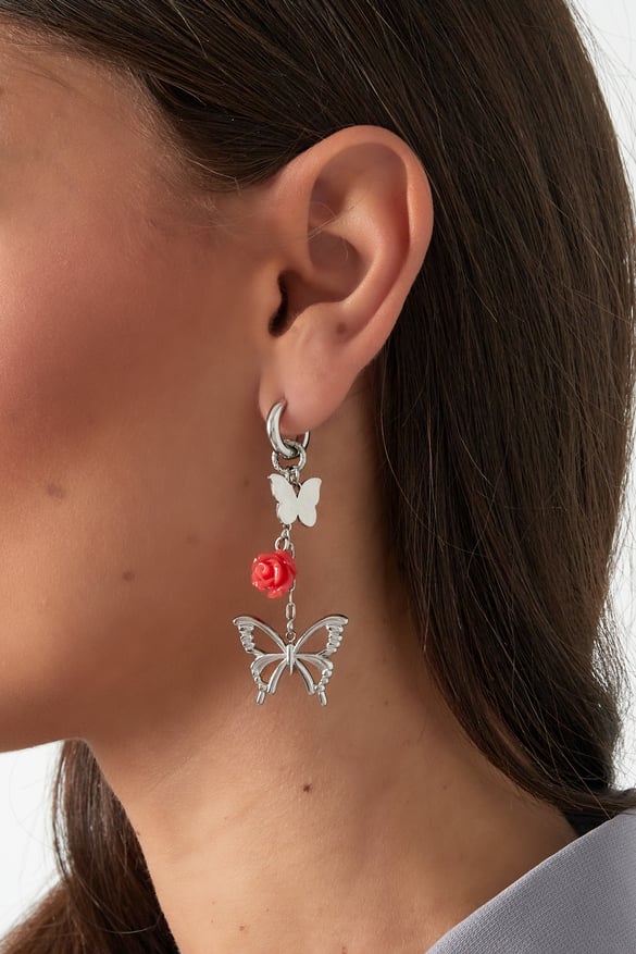earrings fly away 2