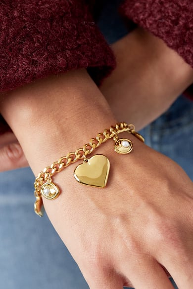 Bold hearts bracelet - Gold color h5 Picture2