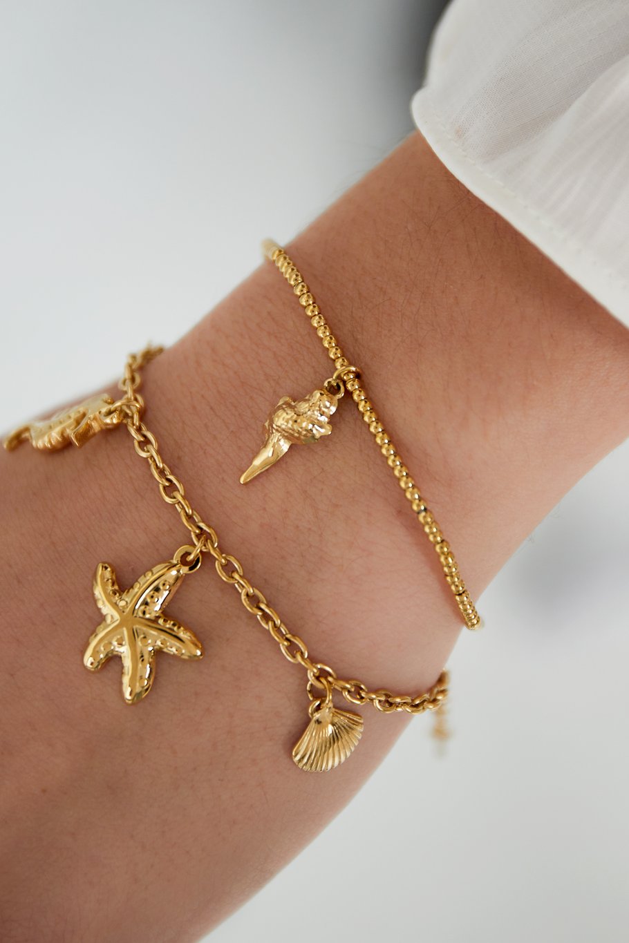 simple seashell bracelet Picture2