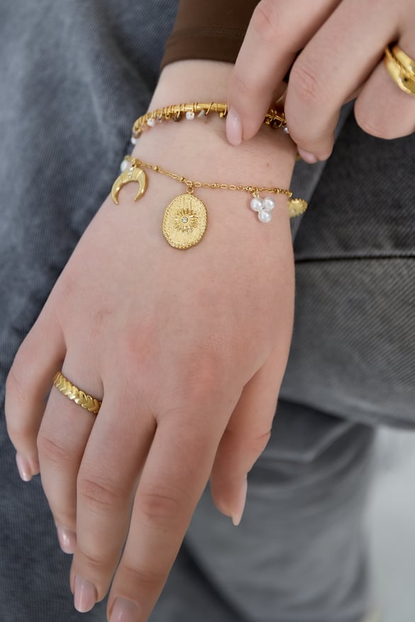 moony bracelet 2