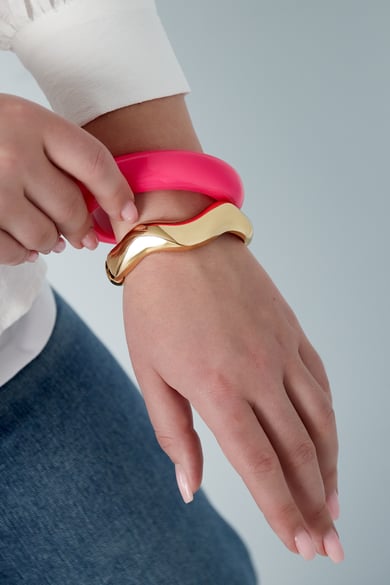 Wavy bangle h5 Picture2