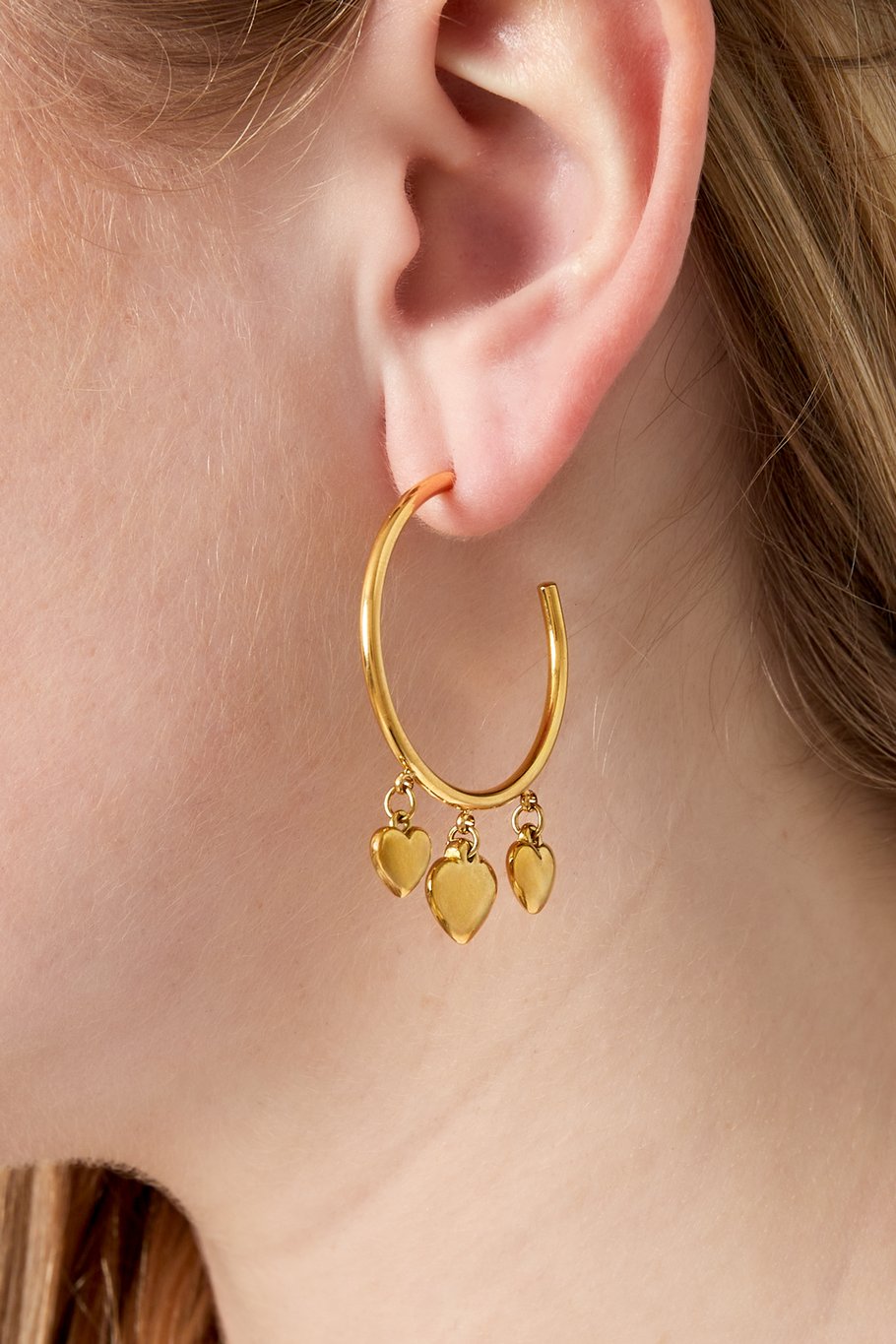 Hoop heart Earrings Picture2