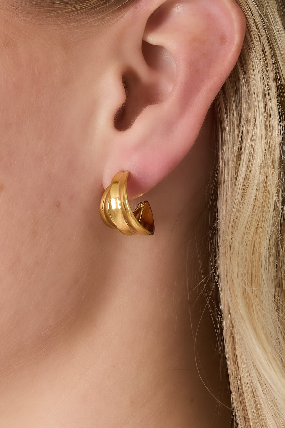 Polished loop earrings Picture2