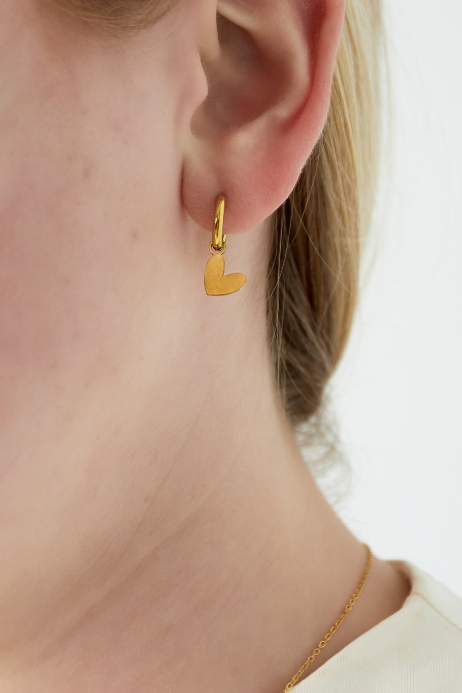 Pure heart Earrings Picture2