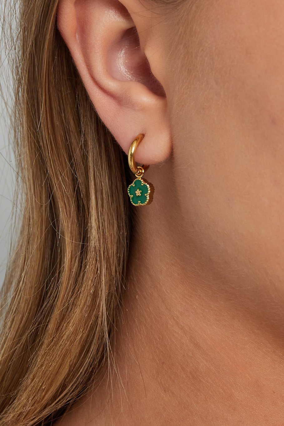 Mini flower earrings Picture2